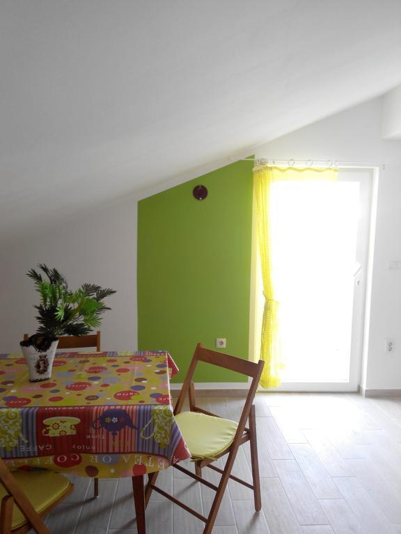 Apartment Olive House Rab Barbat na Rabu Phòng bức ảnh